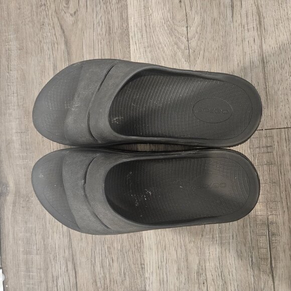 OOFOS Slides Men's 11 Women's 13 Black - Picture 6 of 11